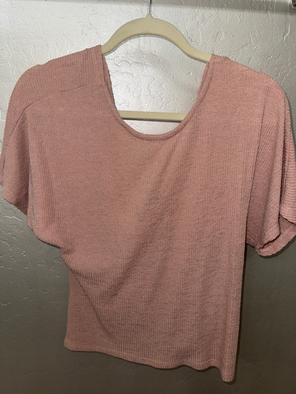 Light Pink Ribbed Short Sleeve Women's Top